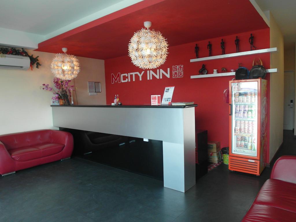 Mcity Inn Miri Kültér fotó